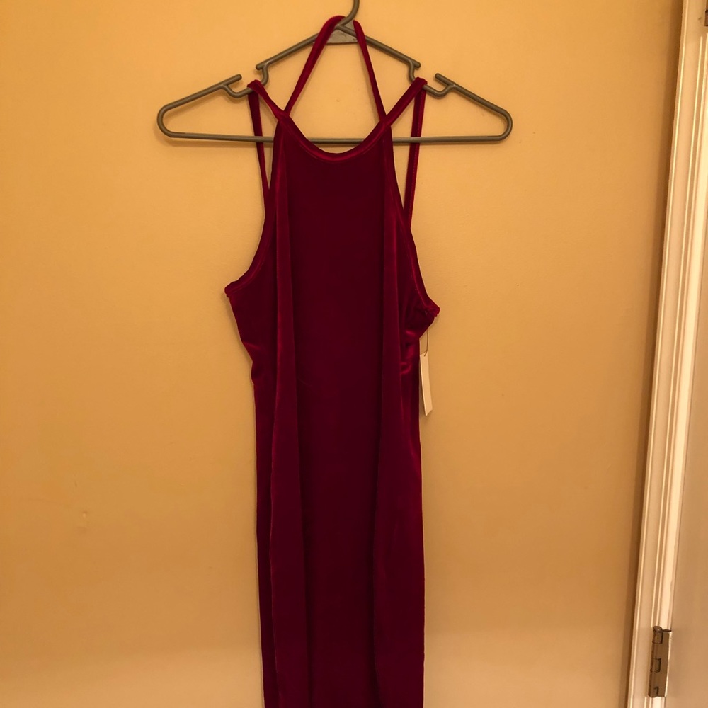 Bodycon Burgundy Velvet Dress